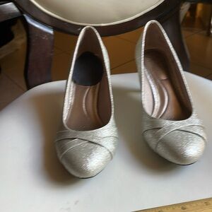 Silver pumps never worn